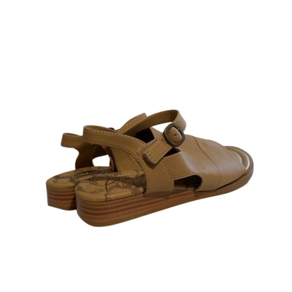 Tan Leather Closed Toe Sandals with Slingback Strap